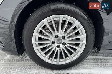 Седан Audi A6 2019 в 