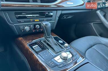 Седан Audi A6 2016 в 