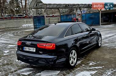 Седан Audi A6 2012 в Ровно