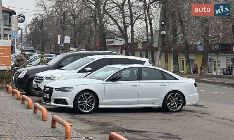 Седан Audi A6 2016 в Южноукраинске