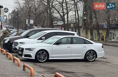 Седан Audi A6 2016 в 