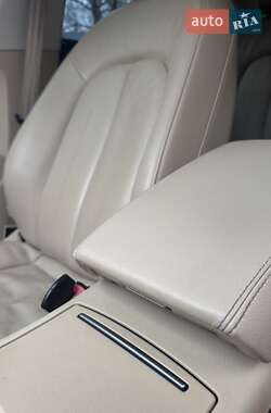 Седан Audi A6 2012 в 