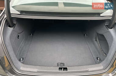 Седан Audi A6 2014 в 