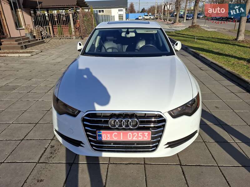 Седан Audi A6 2014 в 