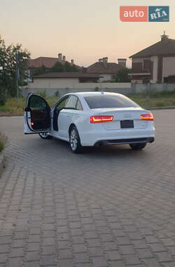 Седан Audi A6 2013 в 