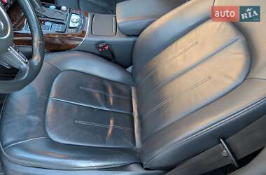 Седан Audi A6 2015 в 