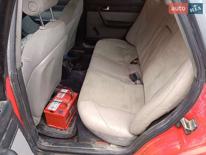 Седан Audi A6 1995 в Чорткові