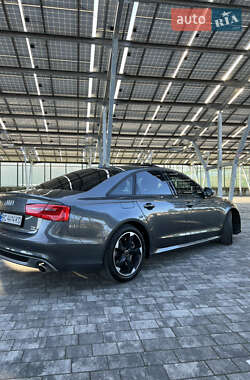 Седан Audi A6 2013 в 
