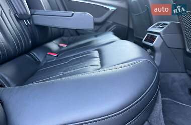 Седан Audi A6 2019 в Ровно