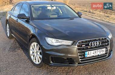 Седан Audi A6 2015 в 