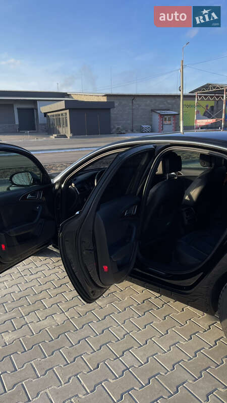 Седан Audi A6 2013 в Сарнах