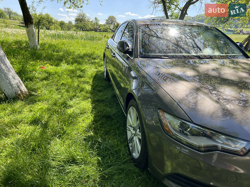 Седан Audi A6 2012 в Жовкве