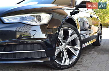 Седан Audi A6 2015 в 