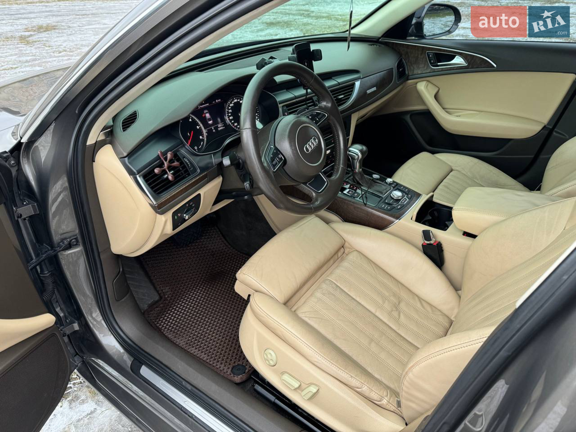 2011 Audi A6 - мініатюра 10