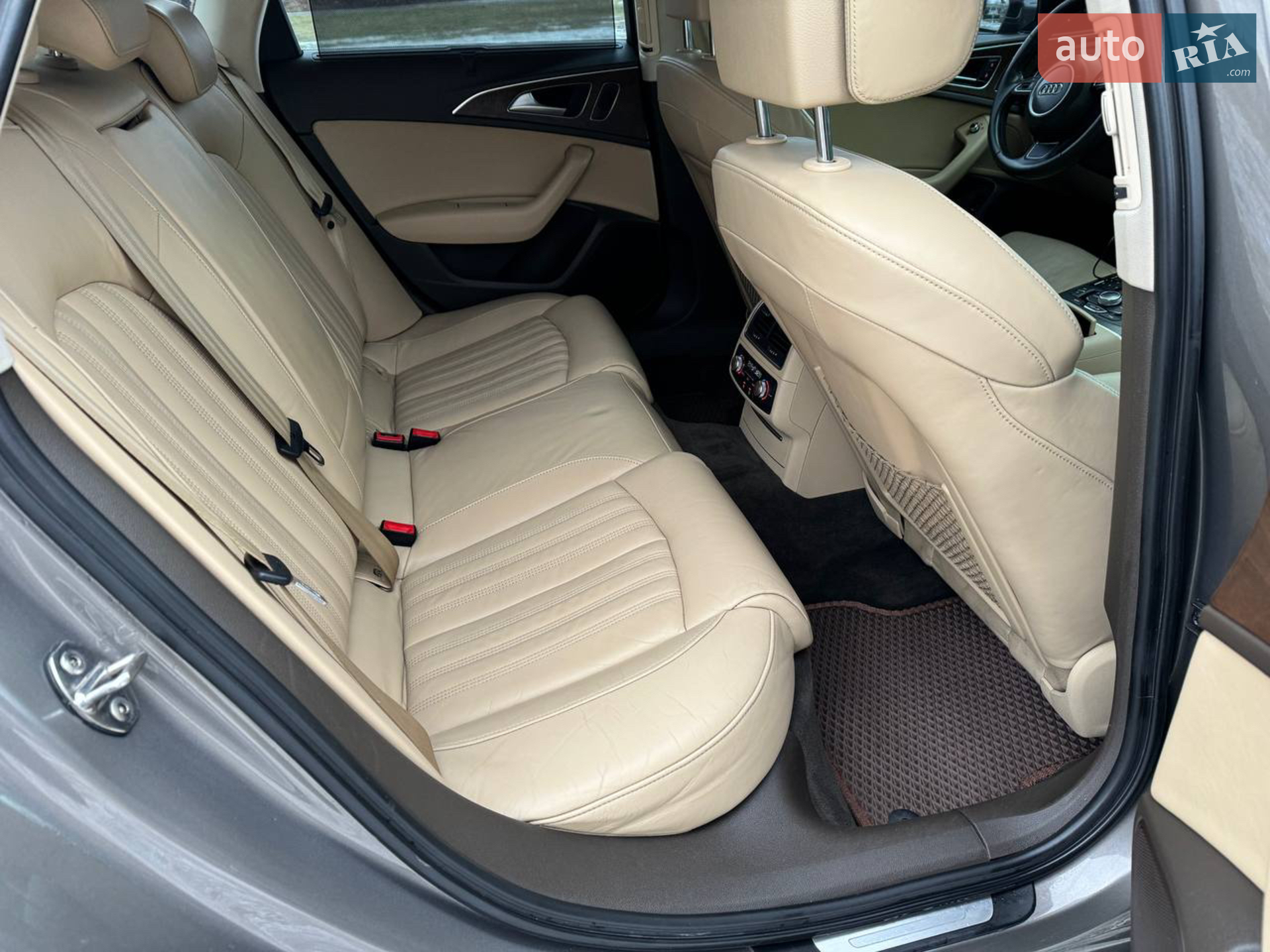 2011 Audi A6 - мініатюра 16