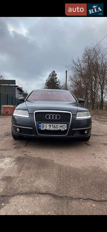 Седан Audi A6 2004 в 
