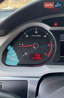 Седан Audi A6 2010 в 