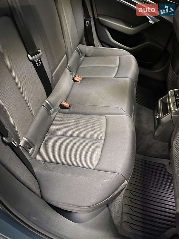 Универсал Audi A6 2020 в Львове