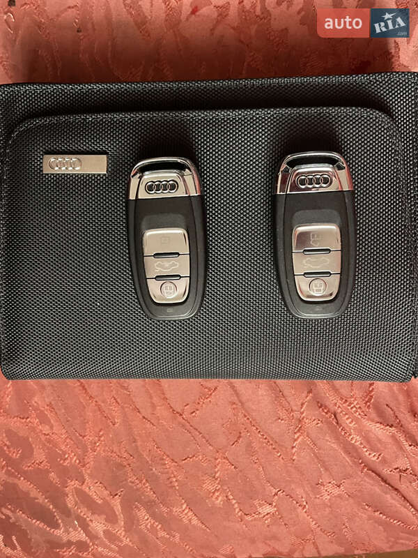 Универсал Audi A6 2014 в Киеве