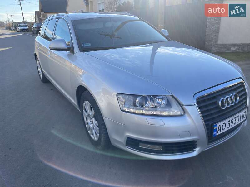 Седан Audi A6 2010 в Ужгороде