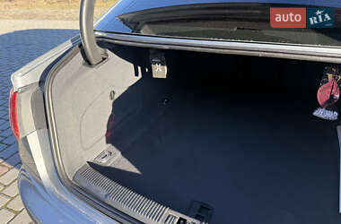 Седан Audi A6 2012 в 