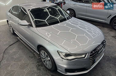 Седан Audi A6 2015 в 