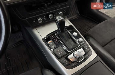 Седан Audi A6 2015 в 