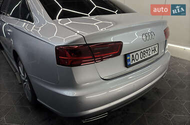 Седан Audi A6 2015 в 