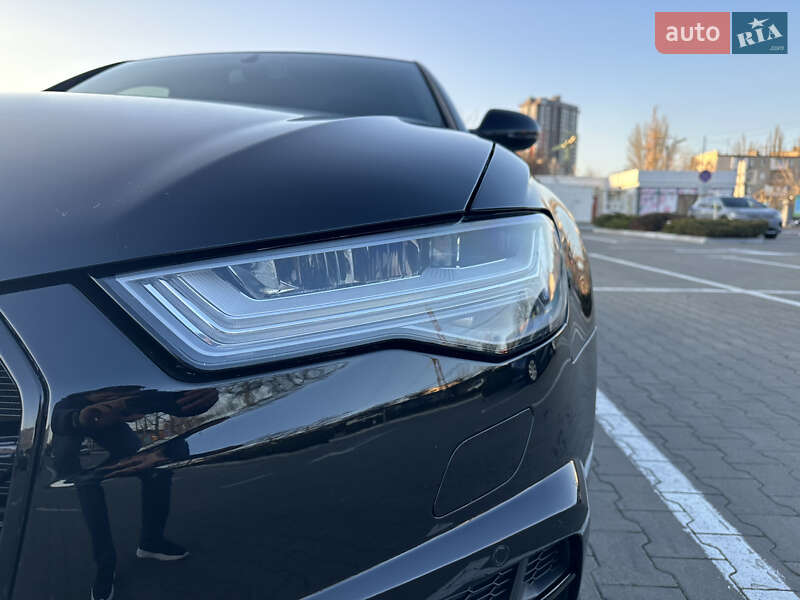Седан Audi A6 2015 в Черновцах