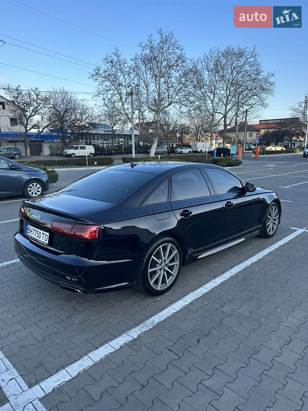 Седан Audi A6 2015 в Черновцах