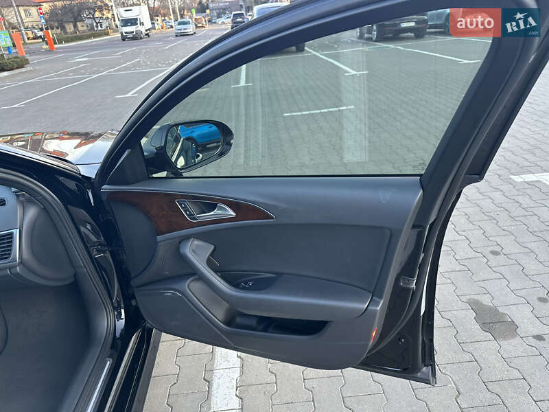 Седан Audi A6 2015 в Черновцах