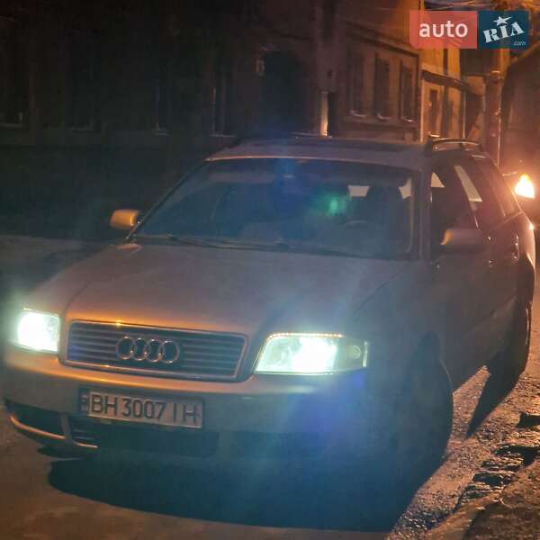 Универсал Audi A6 2001 в Одессе