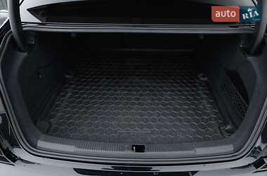 Седан Audi A6 2014 в 