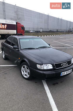 Седан Audi A6 1996 в Ровно