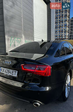 Седан Audi A6 2013 в 