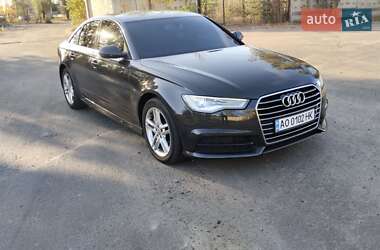 Седан Audi A6 2016 в 