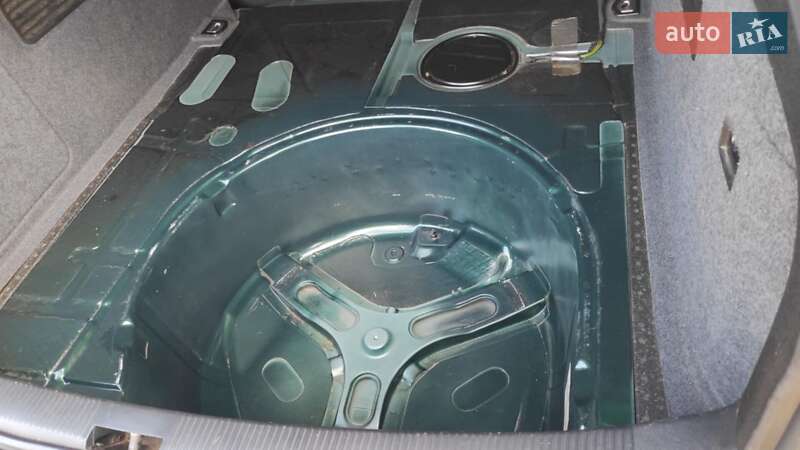 Седан Audi A6 1998 в Первомайске