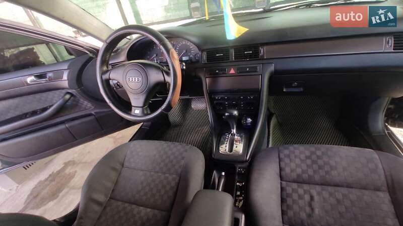 Седан Audi A6 1998 в Первомайске