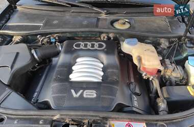 Седан Audi A6 1998 в 