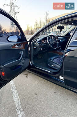 Седан Audi A6 2015 в 