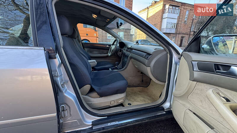Седан Audi A6 2002 в Бердичеве