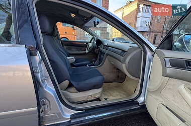 Седан Audi A6 2002 в 