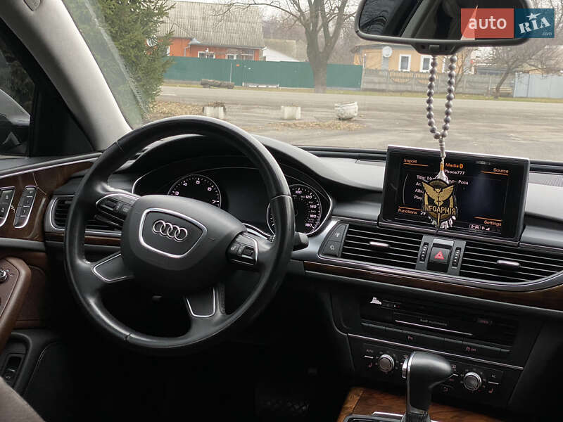 Седан Audi A6 2012 в Киеве