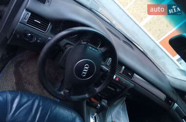 Седан Audi A6 2002 в 