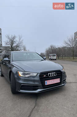 Седан Audi A6 2014 в Первомайську