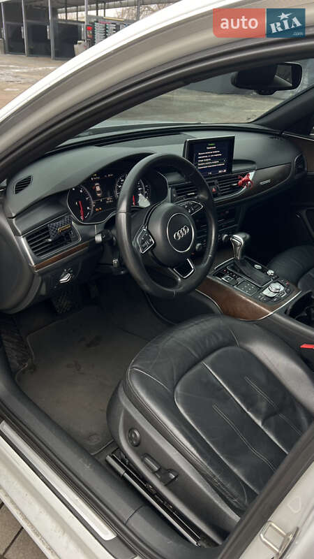 Седан Audi A6 2014 в Днепре