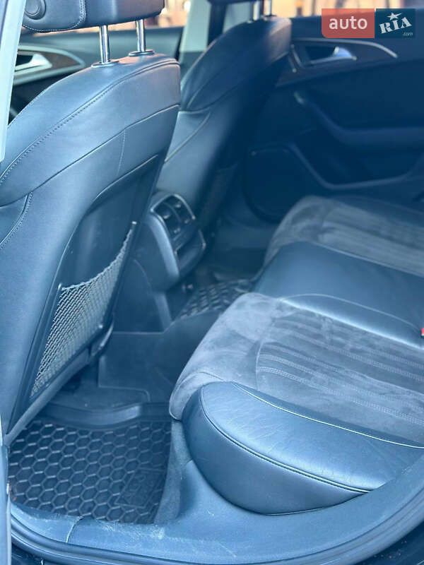 Седан Audi A6 2012 в Любомлі