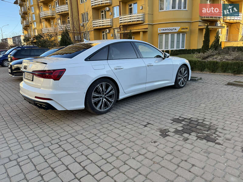 Седан Audi A6 2018 в Ужгороде