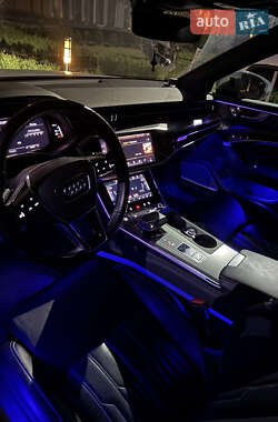 Седан Audi A6 2018 в 