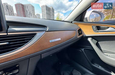 Седан Audi A6 2015 в 